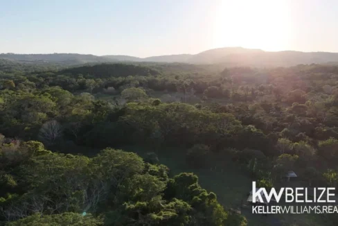 kellerwilliamsbelize-l202504cc-04