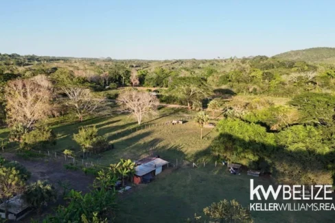 kellerwilliamsbelize-l202504cc-06