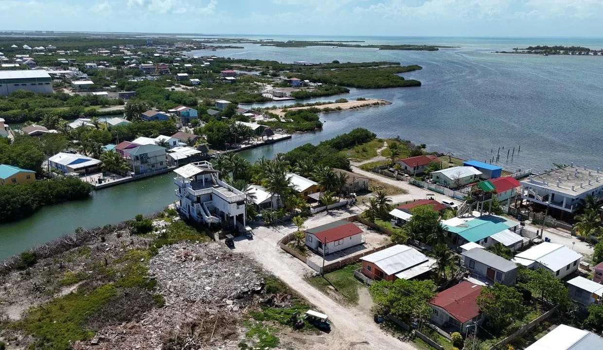 kellerwilliamsbelize-l260126dfc-07