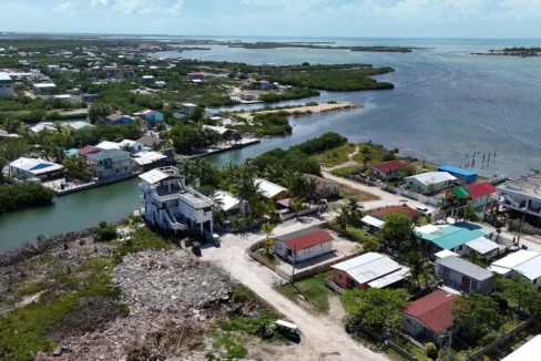 kellerwilliamsbelize-l260126dfc-07