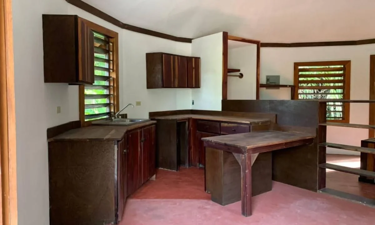 kellerwilliamsbelize-l302111bt-08