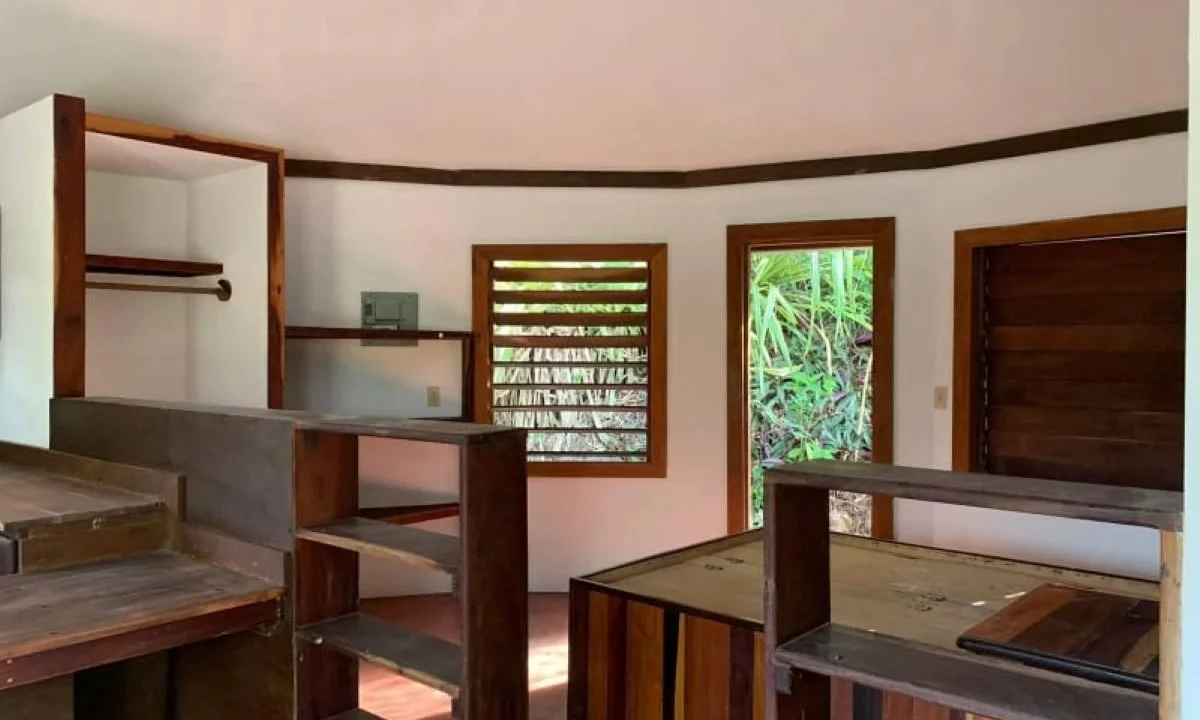 kellerwilliamsbelize-l302111bt-11