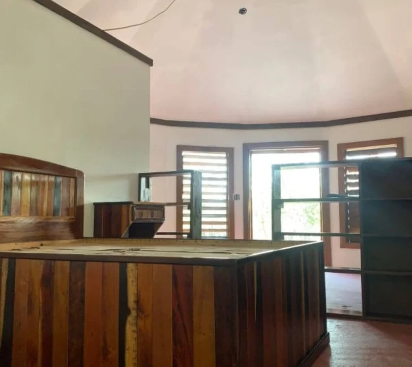 kellerwilliamsbelize-l302111bt-12