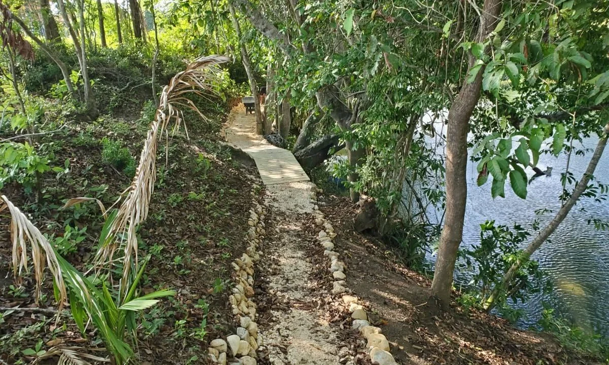 kellerwilliamsbelize-lh062312bt-10