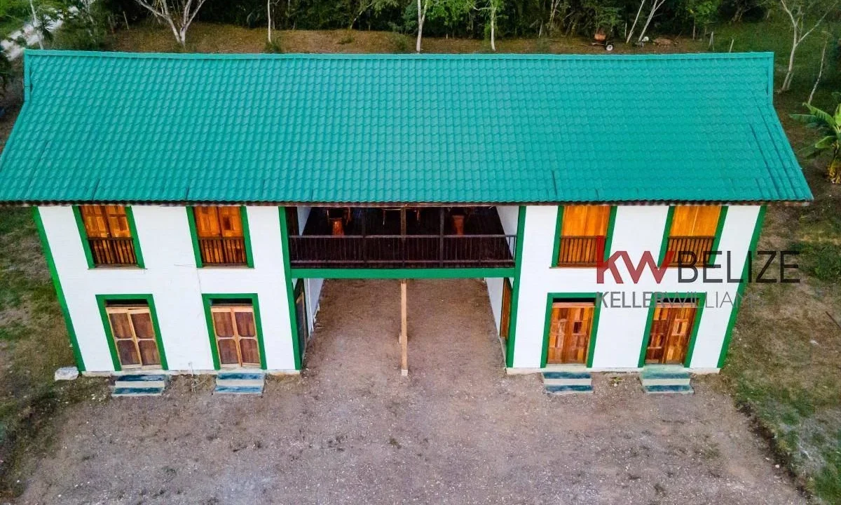 kellerwilliamsbelize-lh132402bt-06