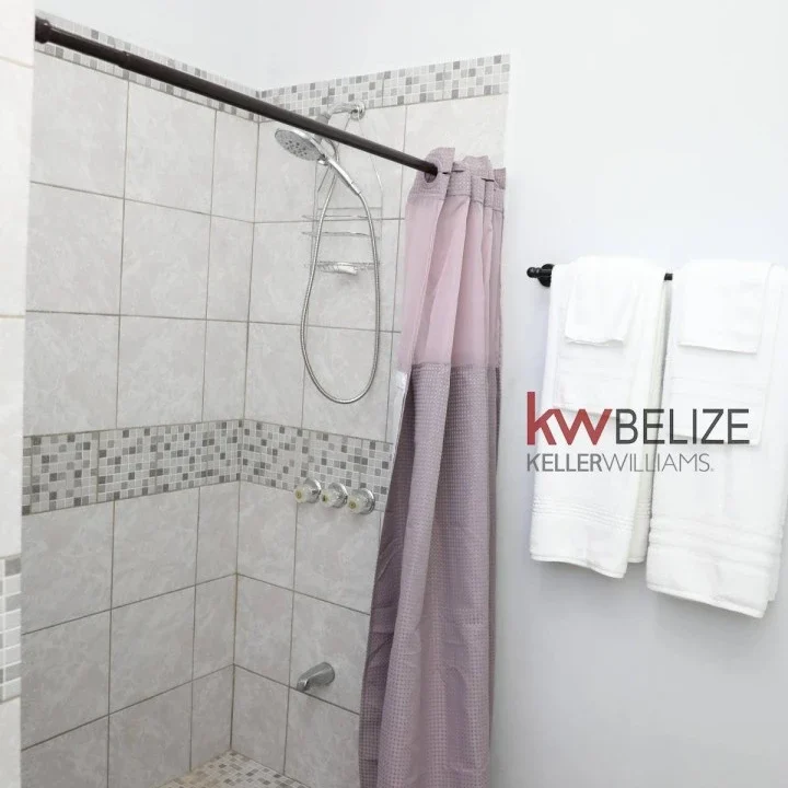 kellerwilliamsbelize-lh202408se-16