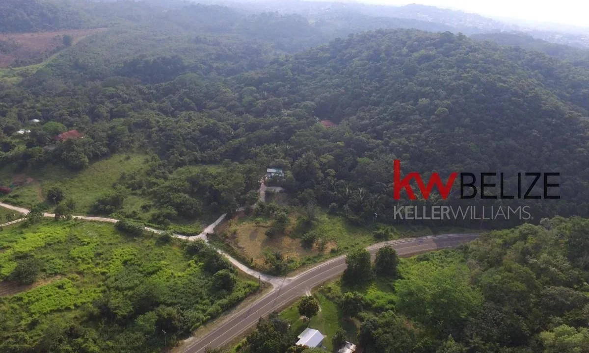 kellerwilliamsbelize-lh202408se-20