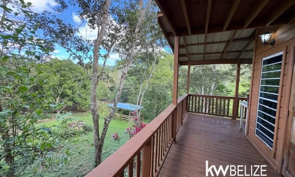 kellerwilliamsbelize-lh202601cc-04