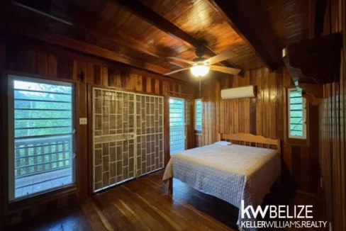 kellerwilliamsbelize-lh202601cc-09