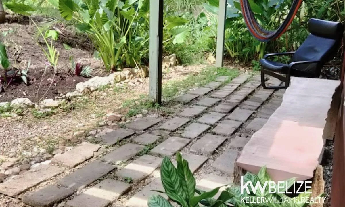 kellerwilliamsbelize-lh252511si-04