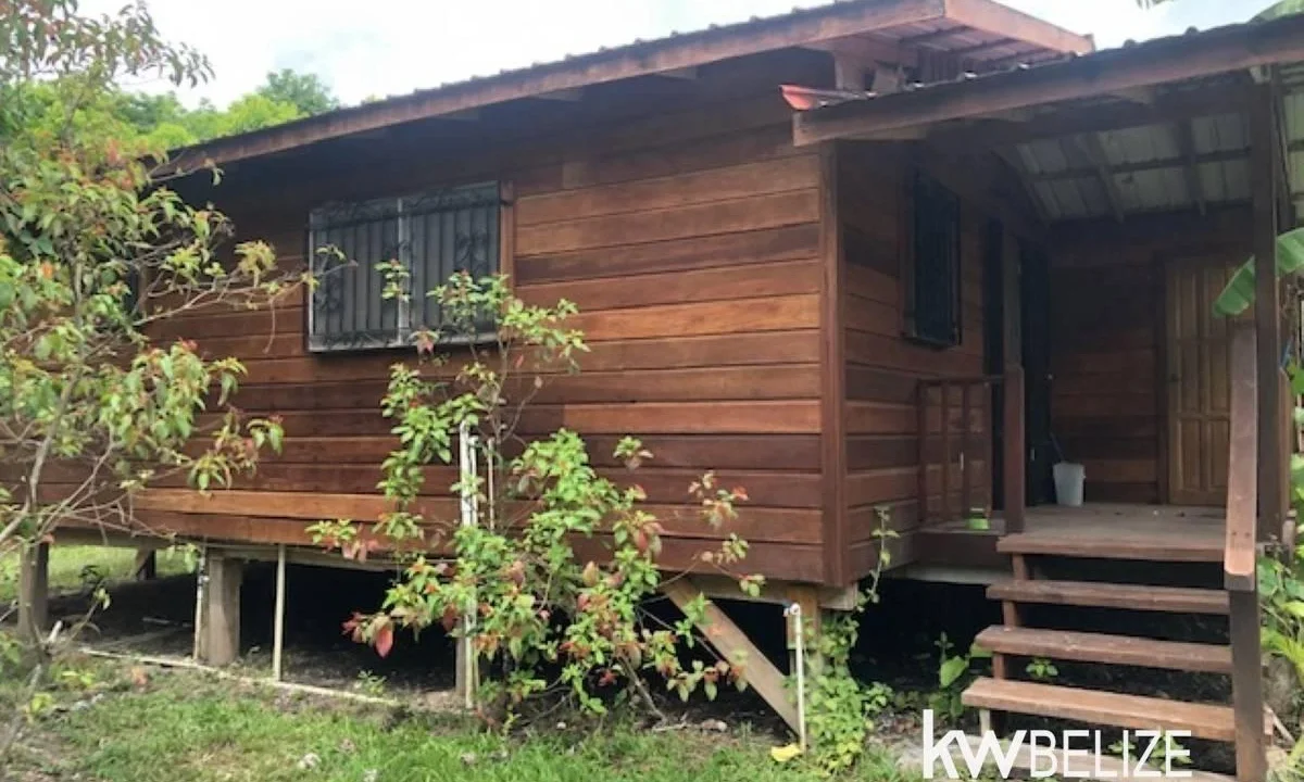 kellerwilliamsbelize-lh282505sa-01