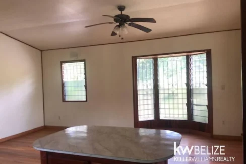 kellerwilliamsbelize-lh282505sa-15
