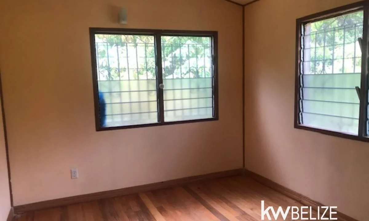 kellerwilliamsbelize-lh282505sa-17
