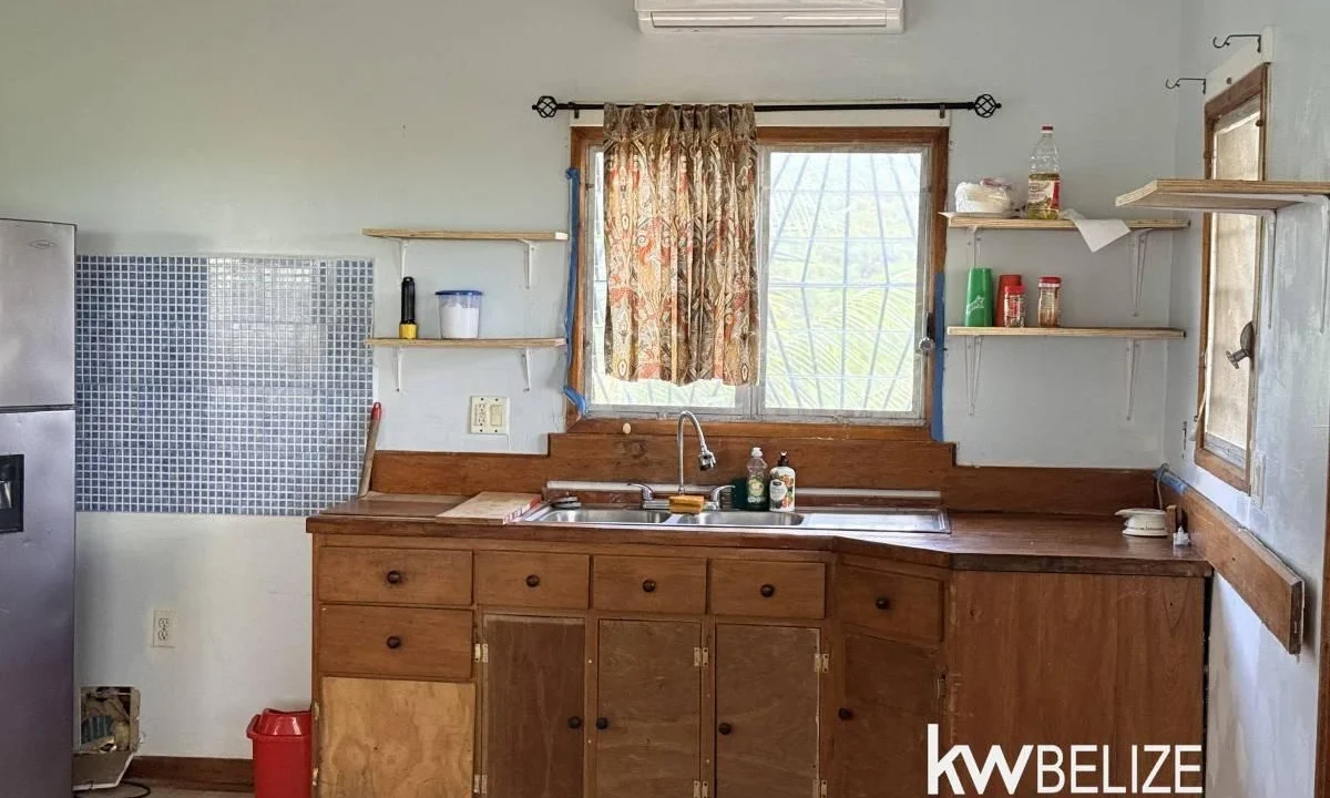 kellerwilliamsbelize-mbh112604uv-18