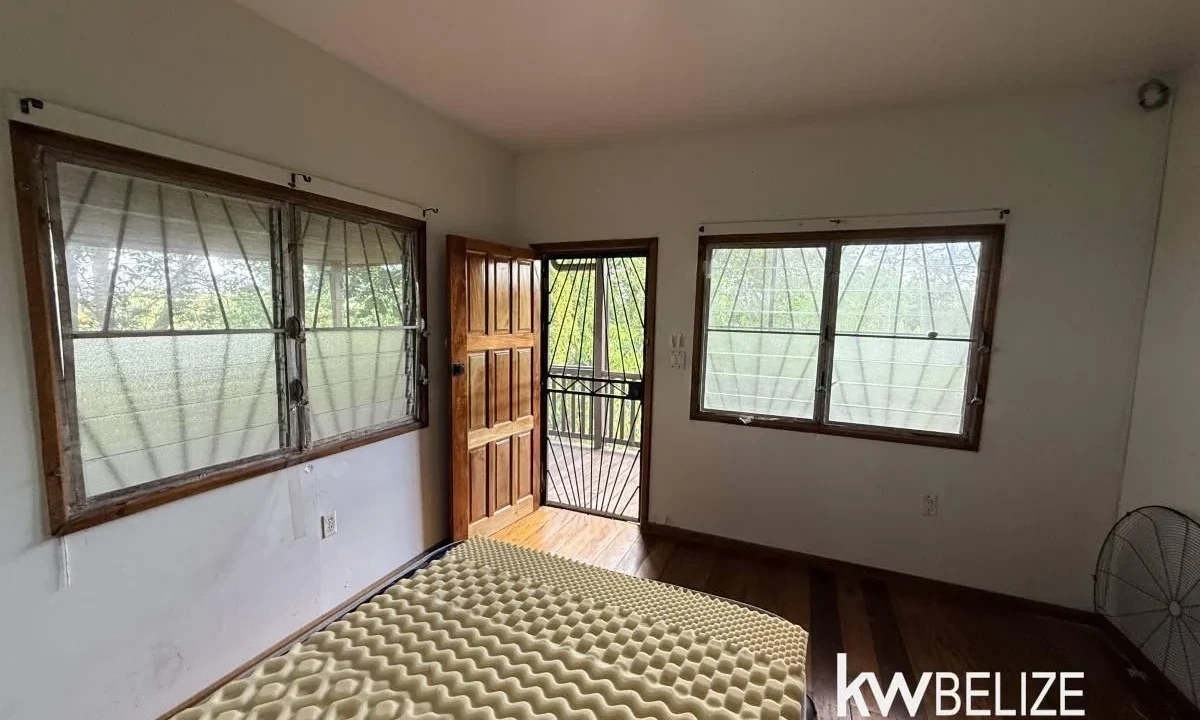 kellerwilliamsbelize-mbh112604uv-21