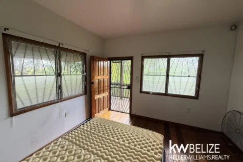 kellerwilliamsbelize-mbh112604uv-21