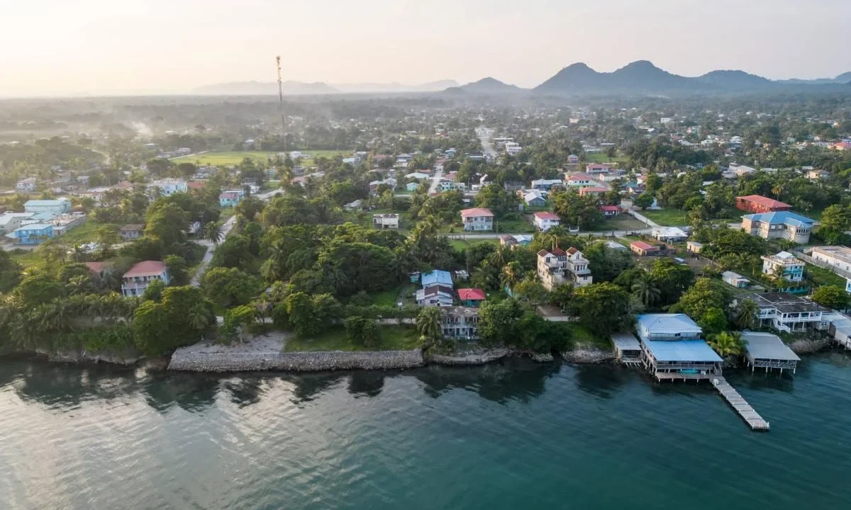 kellerwilliamsbelize-mlh042311pg-13