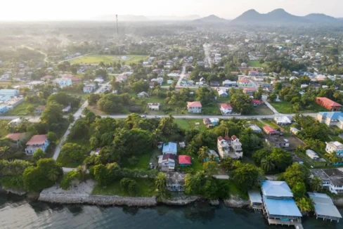 kellerwilliamsbelize-mlh042311pg-14