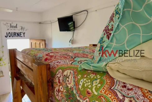 kellerwilliamsbelize-mlh042311pg-24