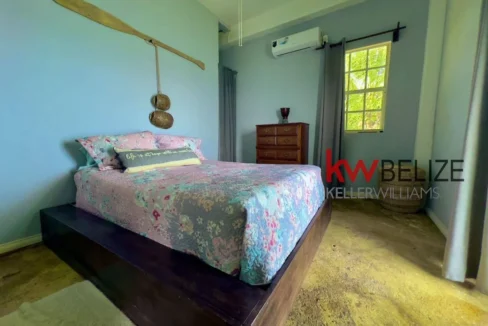 kellerwilliamsbelize-mlh042311pg-31