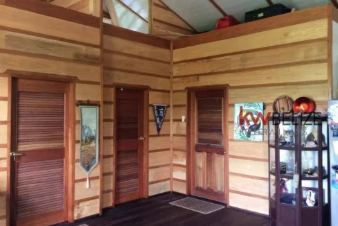 kellerwilliamsbelize-mth012406pg-09