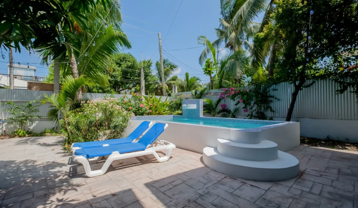 kellerwilliamsbelize-p-1874-jm-21