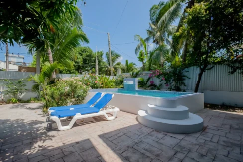 kellerwilliamsbelize-p-1874-jm-21