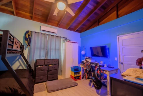 kellerwilliamsbelize-p-1874-jm-45