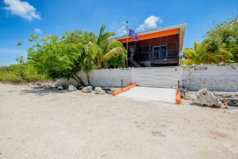 kellerwilliamsbelize-p-7700-02