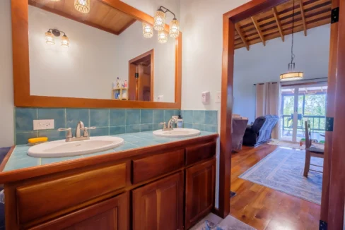 kellerwilliamsbelize-p-7700-28