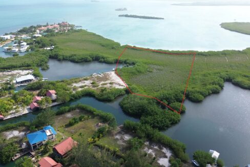 5-644-acre-private-island-placencia-belize-01