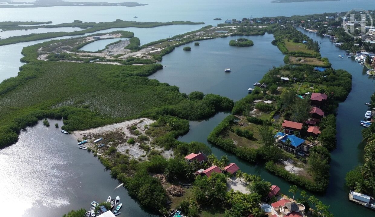 5-644-acre-private-island-placencia-belize-02