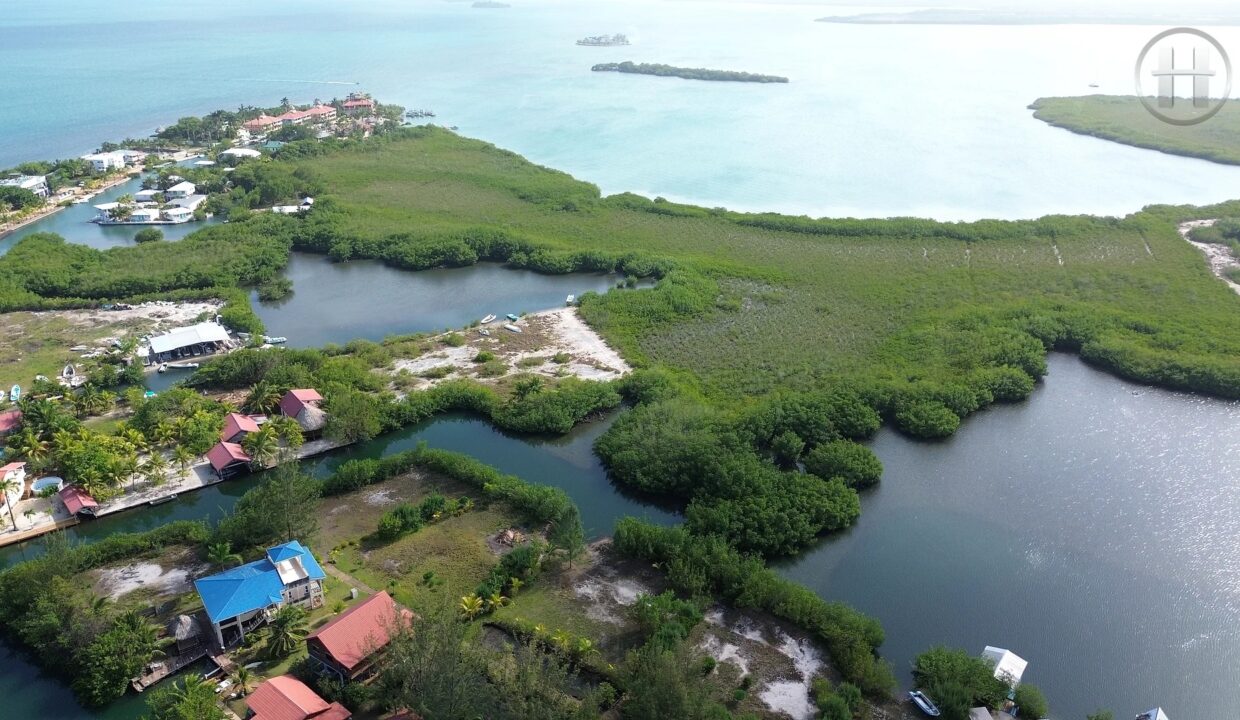 5-644-acre-private-island-placencia-belize-03
