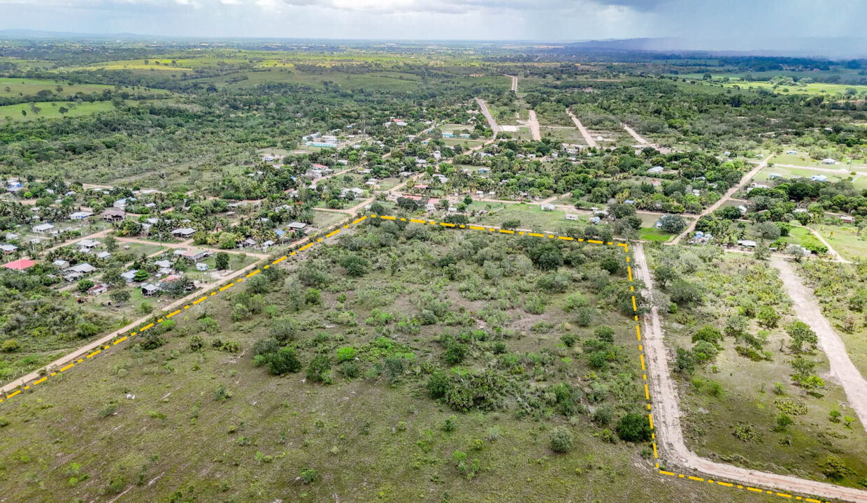 8020Acre20Development20Land20Billy20White20Cayo20Belize2009