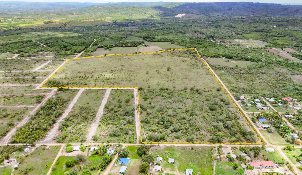 8020Acre20Development20Land20Billy20White20Cayo20Belize2012