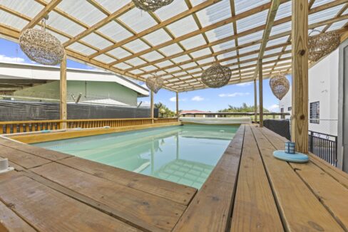 JC-CUELLAR-MODERN-HOME-LADYVILLE-3246-260818