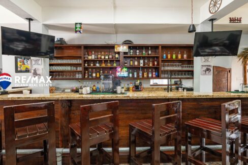 LONE-STAR-TAVERN-RESIZED-WATERMARKED-12