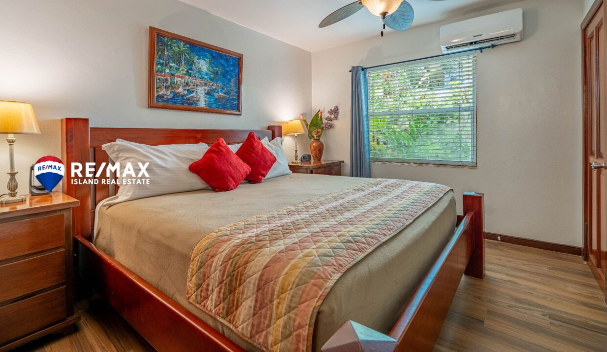 THE-PALMS-UNIT-11-RESIZED-WATERMARKED-9