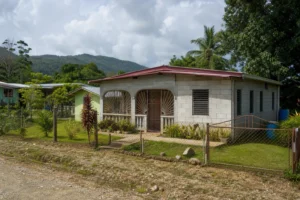 Inland Belize Homes and Land: 2026 Prices vs Coastal