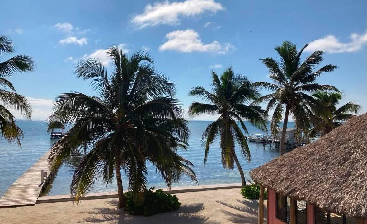 kellerwilliamsbelize-caribeisland16-03